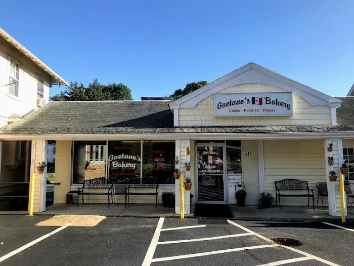 Gaetano's Bakery Picture 9