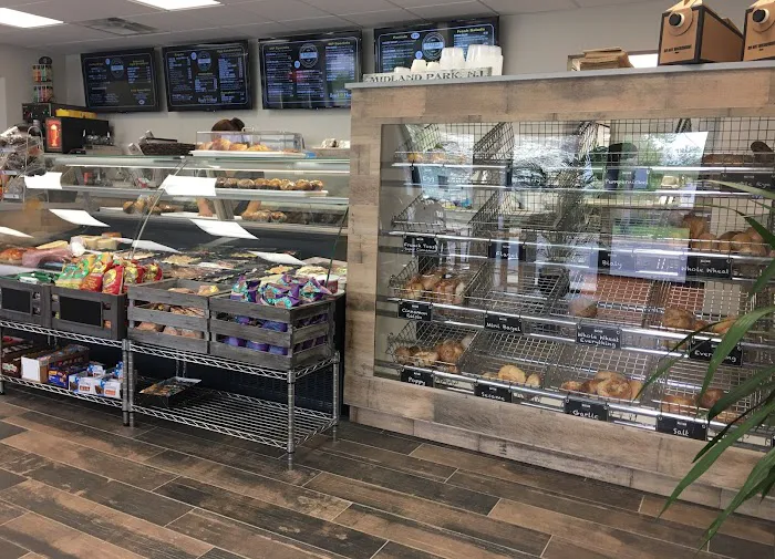 Midland Park Bagels and Deli Picture 4