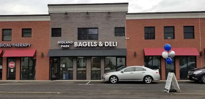 Midland Park Bagels and Deli Picture 8