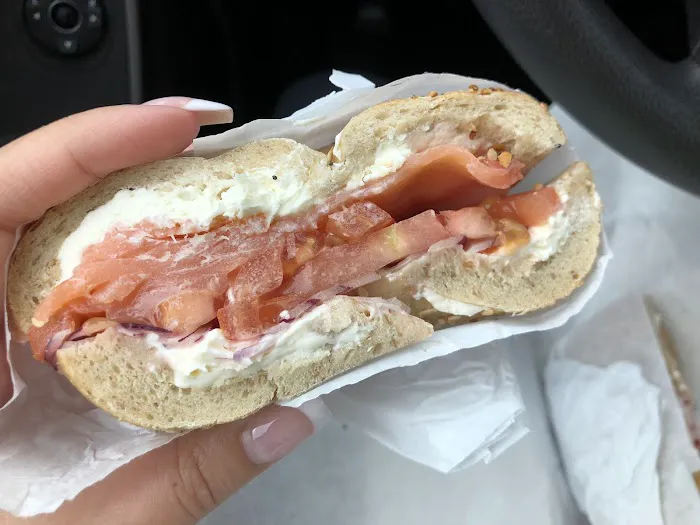 Perrys Bagel Cafe Picture 10