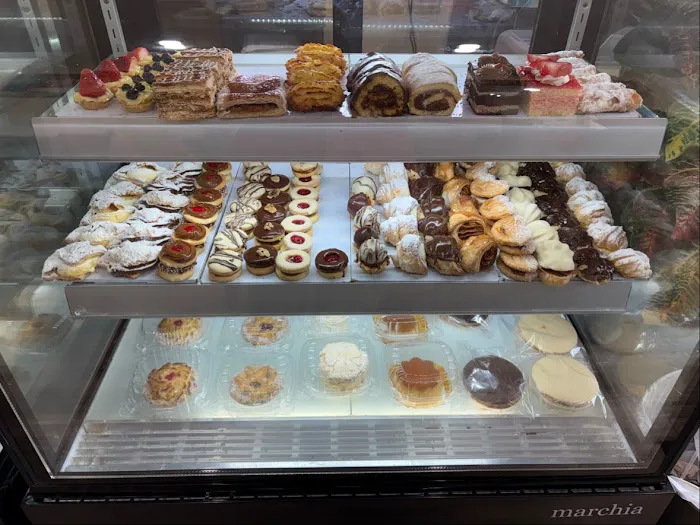 Aroma d’ cafe bakery Picture 6