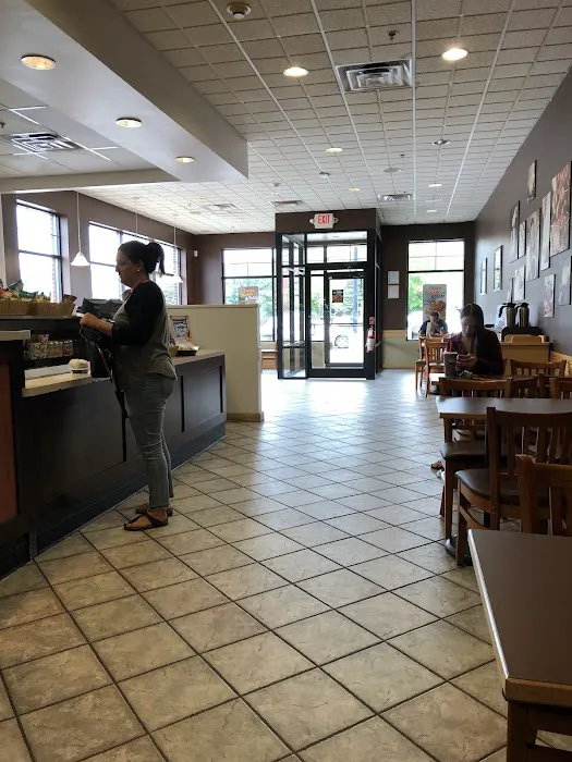 Bruegger's Bagels Picture 9
