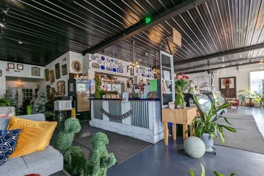 The Fifth Tier Baking Studio and Coffeehouse