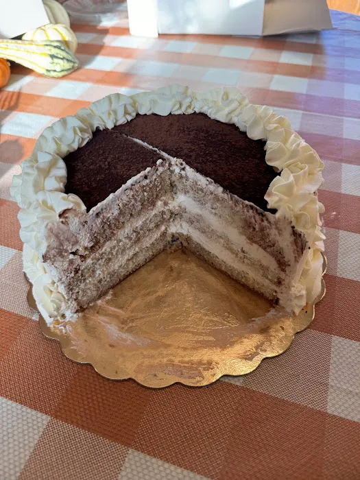 Pasticcini Gourmet Bakery Picture 3