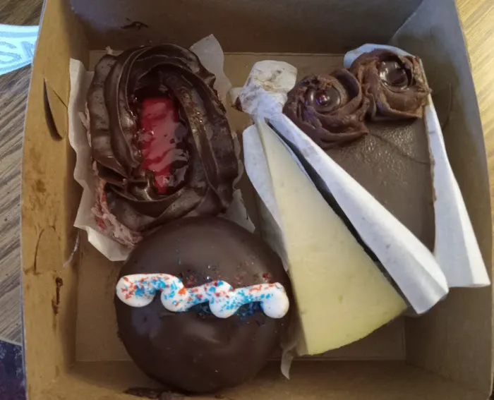 Pasticcini Gourmet Bakery Picture 6