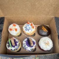 Cupcake Charlie's ico