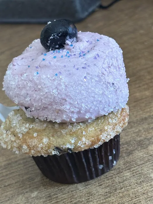 Cupcake Charlie's Picture 3