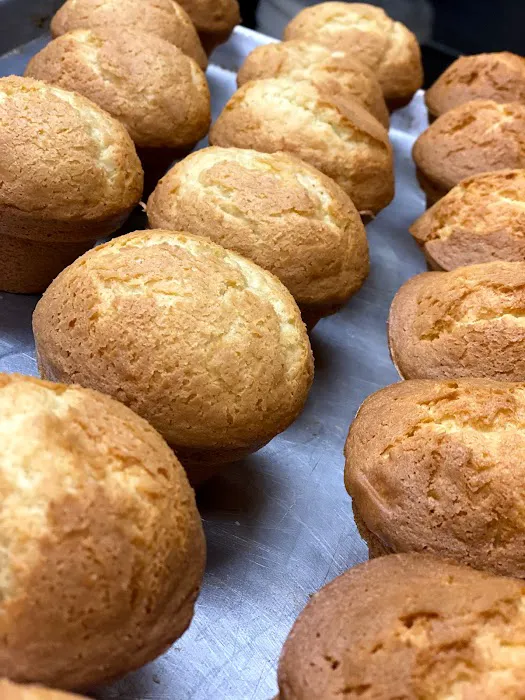 La Perla Bakery Picture 6