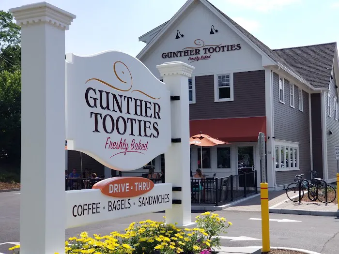 Gunther Tooties Picture 8