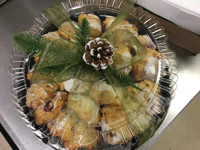 Festive Breads Bakery, Cafe', Gift Baskets Picture 10