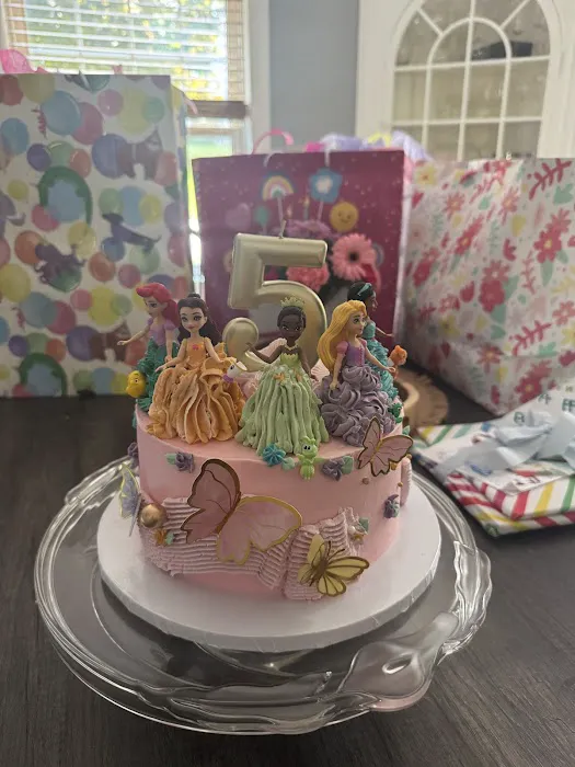 Mozelle's Sweet Shoppe Picture 7