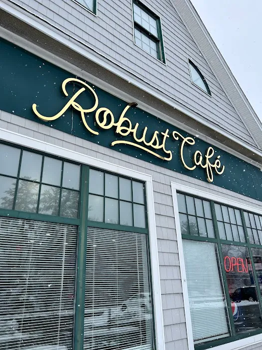 Robust Cafe - Central Street Picture 5