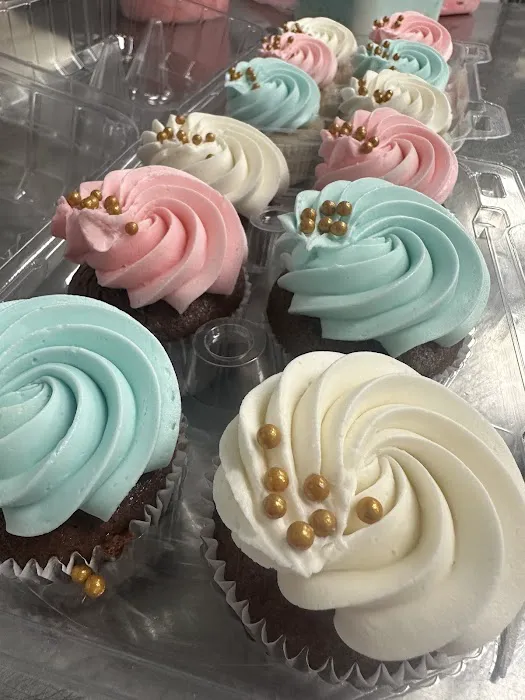 Evie Cakes Picture 8