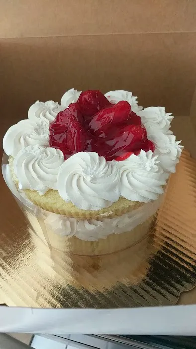 Dutch Kitchen Bake Shop & Deli Picture 4