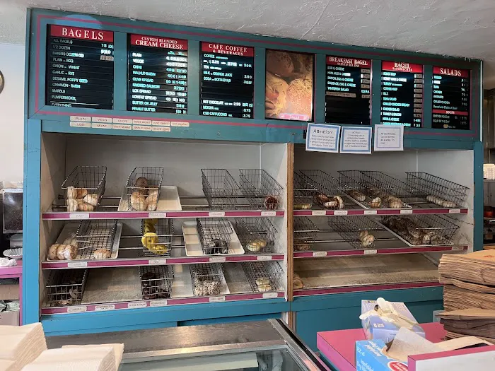 Cafe Fresh Bagel Picture 1