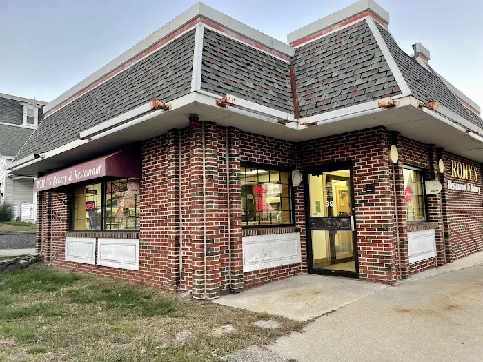Romy's Bakery And Restaurant Picture 3