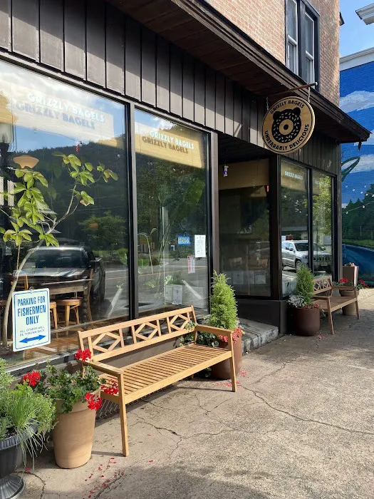 Grizzly Bagels Picture 6