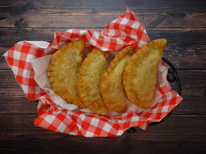 Gusto Empanadas Picture 5