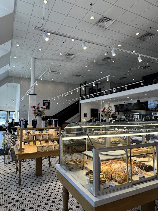 Paris Baguette Picture 6