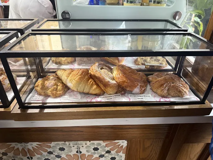 Black Magic Bakehouse Picture 1
