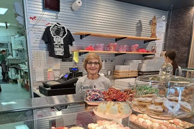 Rispoli’s Pastry Shop (Hawthorne)
