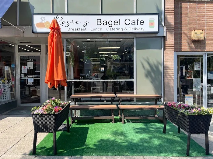 Rosie's Bagel Cafe Picture 6