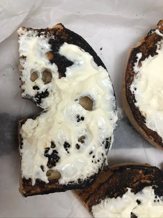 Wally's Bagel Nosh Picture 3