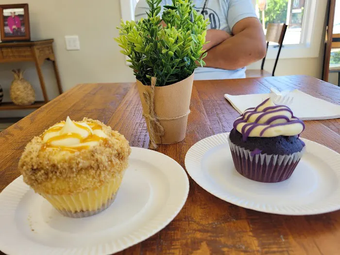 Florentina's Specialty Bakery & Cafe Picture 9