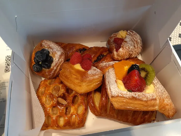 Paris Baguette Picture 7