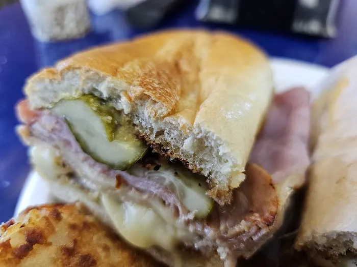 Wally's Bagel Cafe, Northvale Picture 9