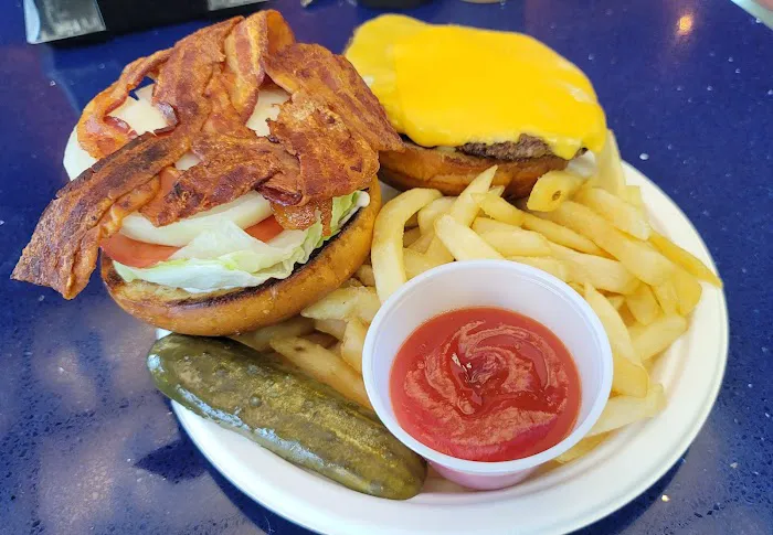 Wally's Bagel Cafe, Northvale Picture 6