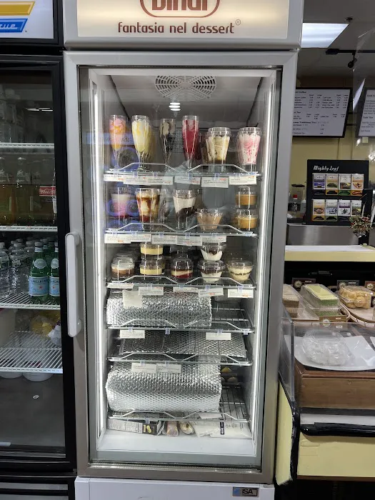 GATEAUX Bakery Picture 5