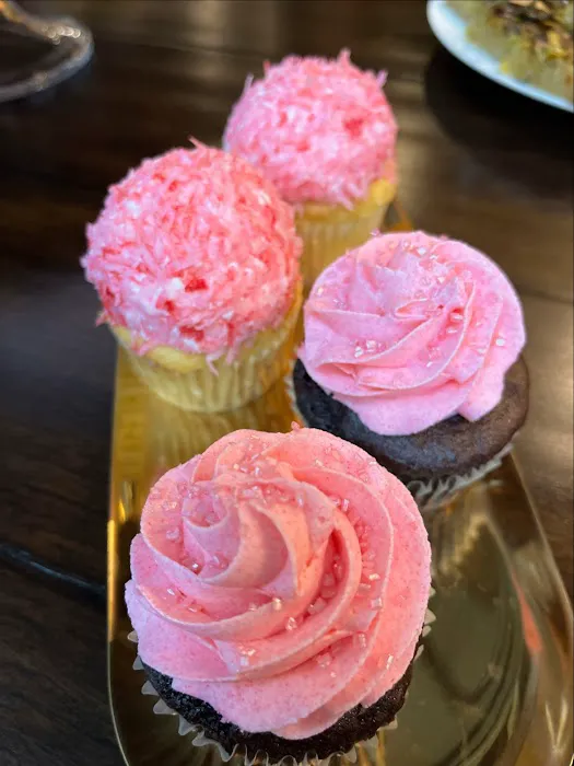 Aunt Mia's Gourmet Cookie & Gift Shoppe Picture 2