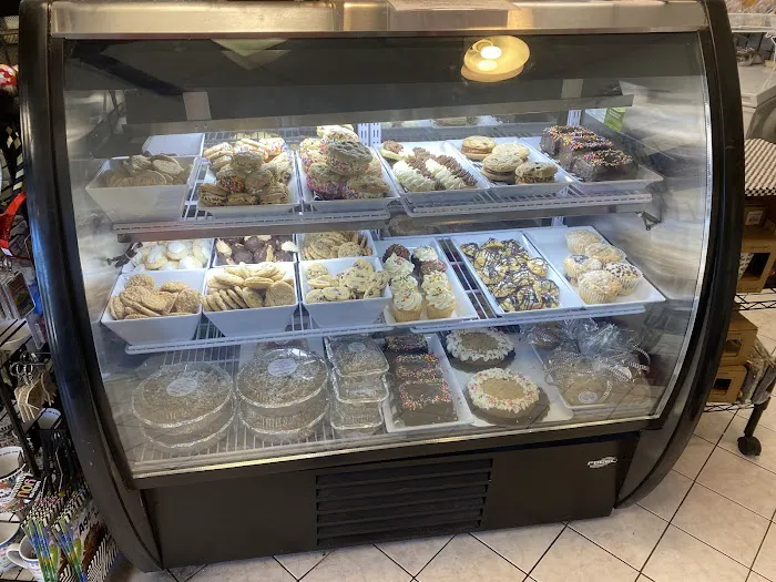 Aunt Mia's Gourmet Cookie & Gift Shoppe Picture 5