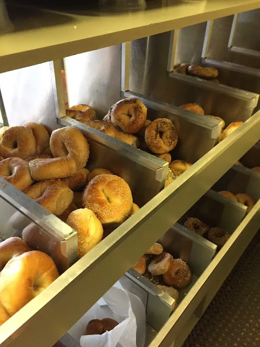 Kinderkamack Hot Bagels Picture 4
