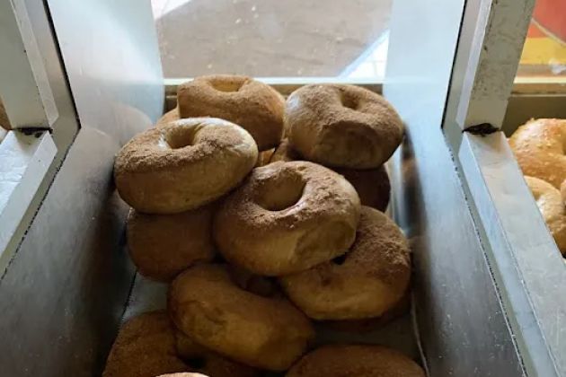 Kinderkamack Hot Bagels