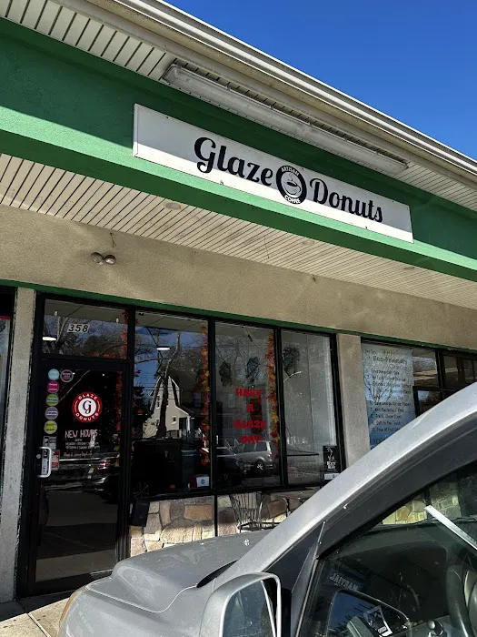 Glaze Donuts - New Milford Picture 4