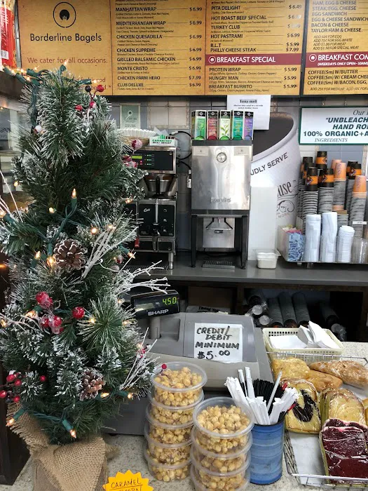 BorderLine Bagel & Deli Picture 1