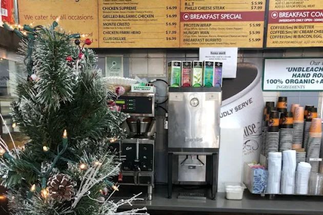 BorderLine Bagel & Deli