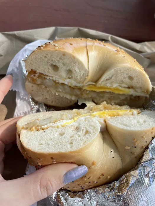 BorderLine Bagel & Deli Picture 9