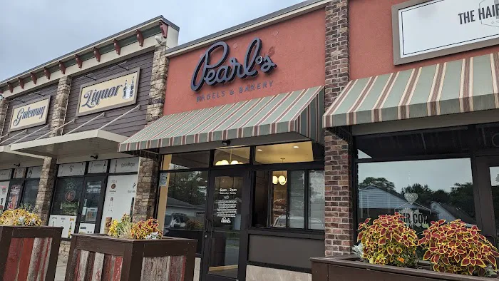 Pearl's Bagels & Bakery Picture 3