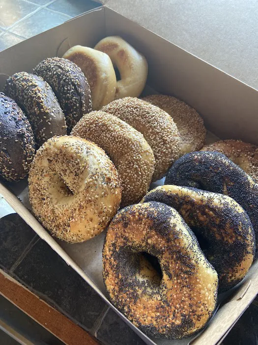Pearl's Bagels & Bakery Picture 8