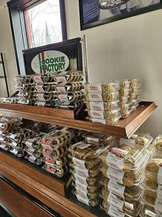 The Cookie Factory Picture 6