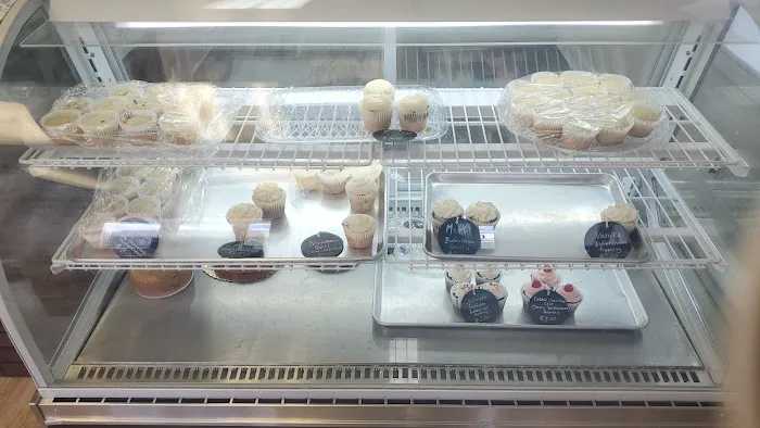 Kari's Cakery Picture 4