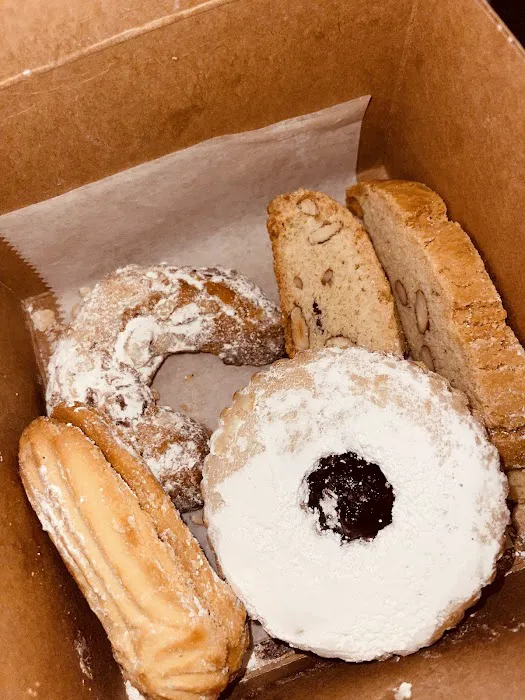 Nino's Bakery LLC Picture 1