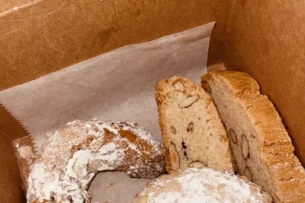 Nino's Bakery LLC