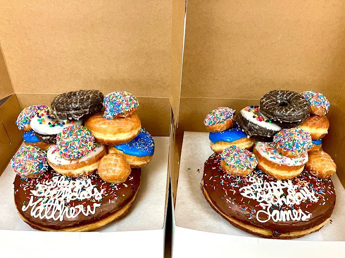 Donut King Picture 2