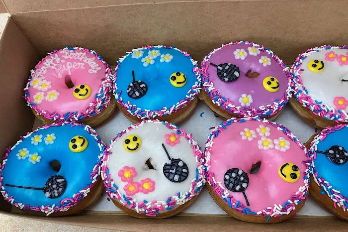 Donut King Picture 8