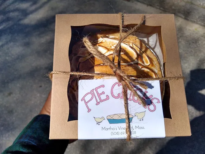 Pie Chicks Picture 1