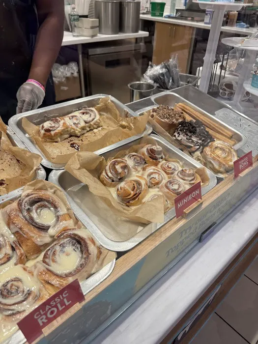 Cinnabon Picture 1